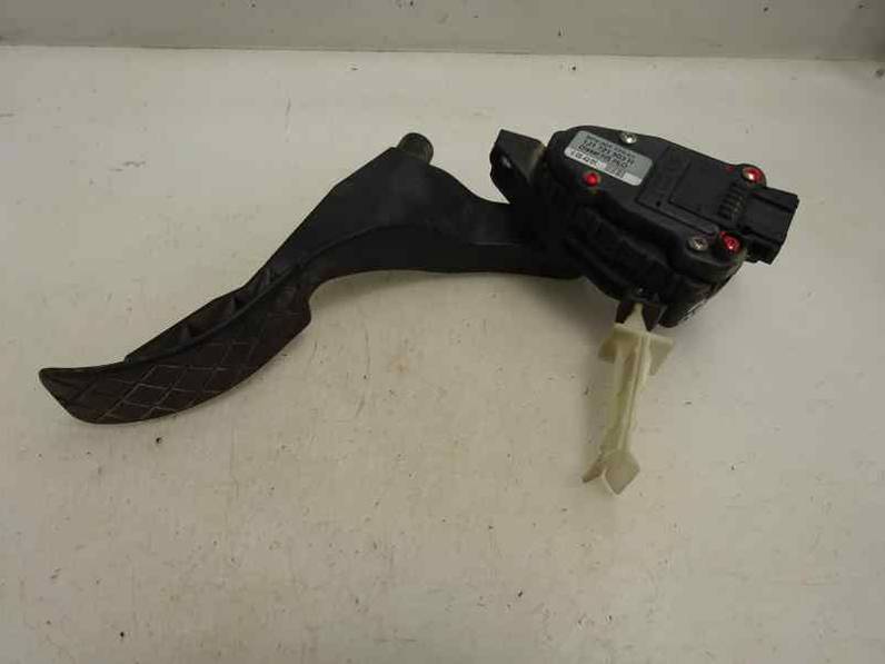 POTENCIOMETRO PEDAL VOLKSWAGEN GOLF IV BERLINA 2002 1.9 TDI (110 CV)