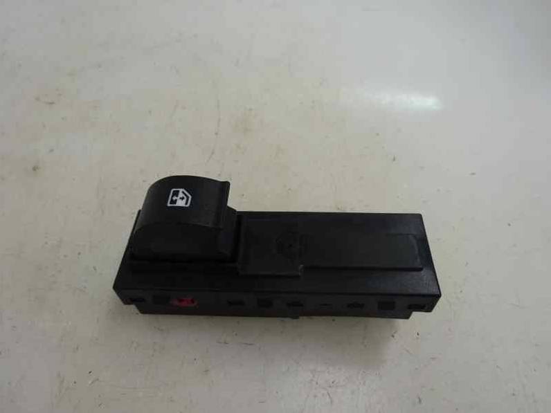 MANDO ELEVALUNAS TRASERO IZQUIERDO FIAT TIPO II SEDAN 2020 1.3 16V M-JET (95 CV)