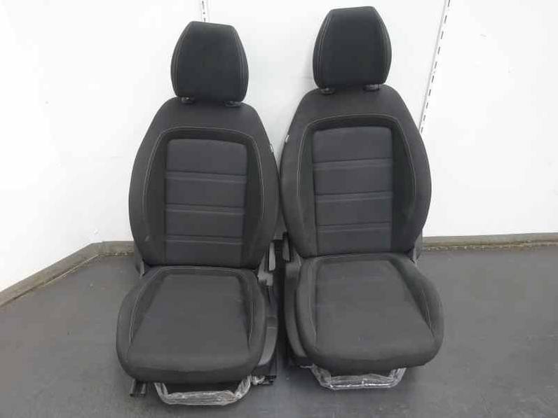 JUEGO ASIENTOS COMPLETO FIAT TIPO II SEDAN 2020 1.3 16V M-JET (95 CV)
