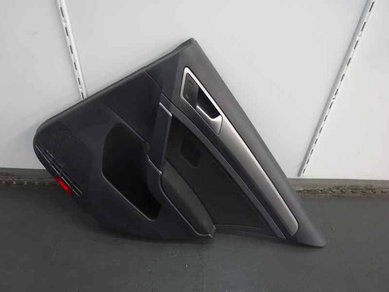 JUEGO ASIENTOS COMPLETO VOLKSWAGEN GOLF VII LIM 2016 1.4 16V TSI (125 CV)