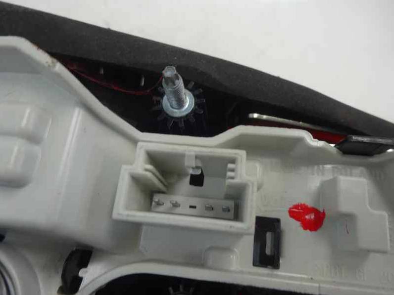 PILOTO TRASERO DERECHO VOLKSWAGEN GOLF VII LIM 2016 1.4 16V TSI (125 CV)