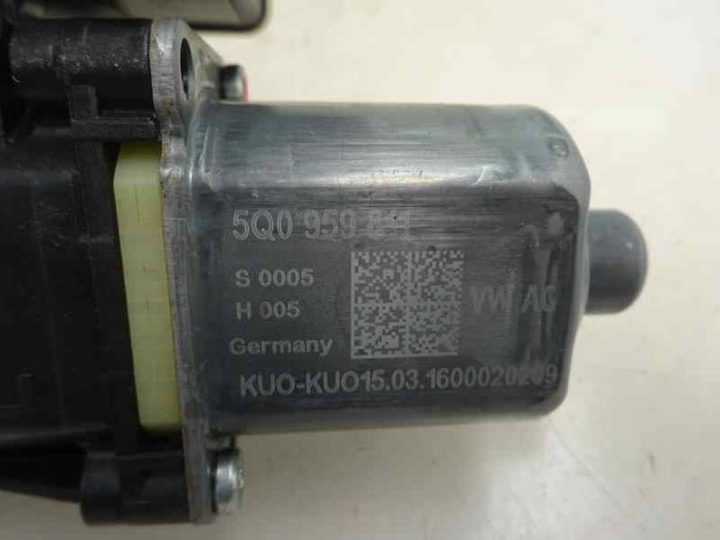 MOTOR ELEVALUNAS TRASERO IZQUIERDO VOLKSWAGEN GOLF VII LIM 2016 1.4 16V TSI (125 CV)