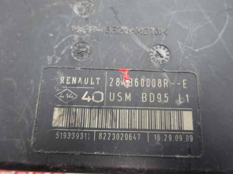 CAJA RELES FUSIBLES RENAULT MEGANE III COUPE 2009 1.5 DCI D (106 CV)