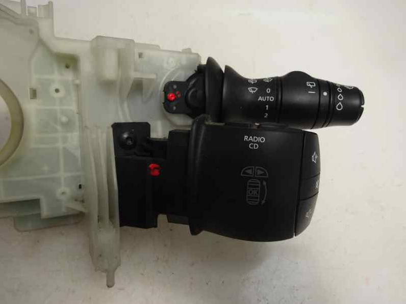 MANDO MULTIFUNCION RENAULT MEGANE III COUPE 2009 1.5 DCI D (106 CV)