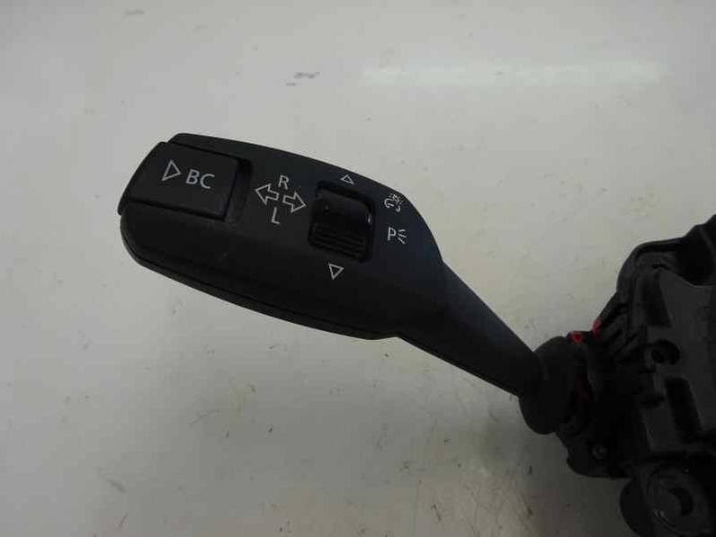 MANDO MULTIFUNCION BMW SERIE 1 BERLINA 2008 2.0 TURBODIESEL (143 CV)