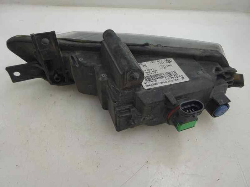FARO ANTINIEBLA IZQUIERDO BMW SERIE 1 BERLINA 2008 2.0 TURBODIESEL (143 CV)