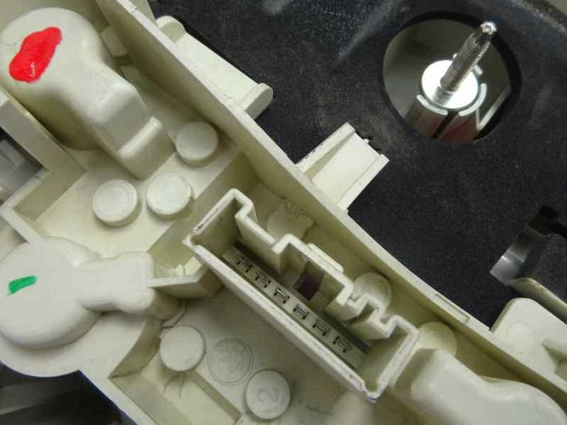 PILOTO TRASERO IZQUIERDO BMW SERIE 1 BERLINA 2008 2.0 TURBODIESEL (143 CV)