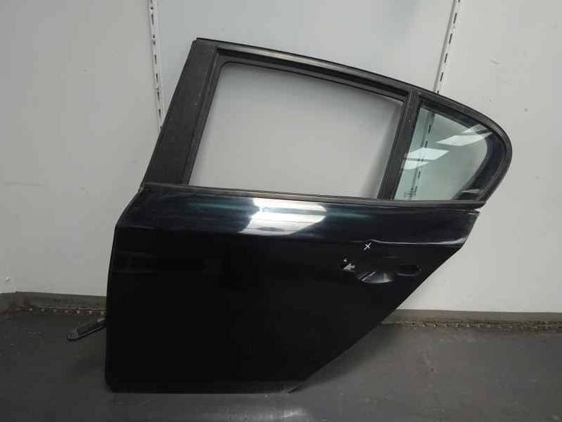 PUERTA TRASERA IZQUIERDA BMW SERIE 1 BERLINA 2008 2.0 TURBODIESEL (143 CV)
