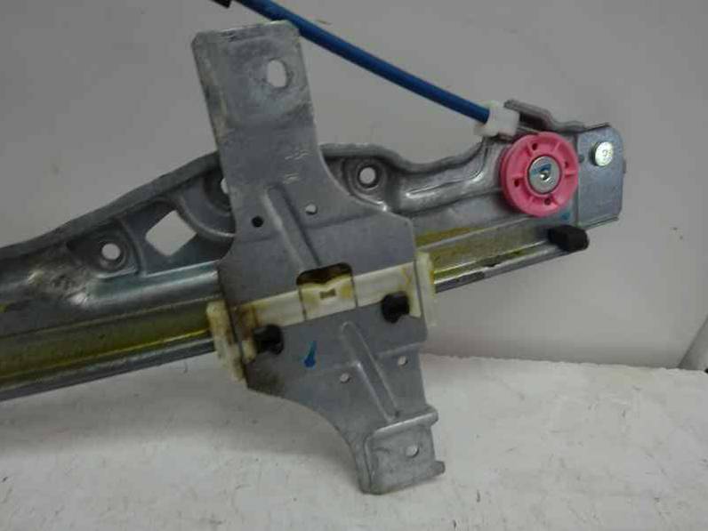 ELEVALUNAS TRASERO IZQUIERDO PEUGEOT 208 2017 1.6 BLUE-HDI FAP (75 CV)