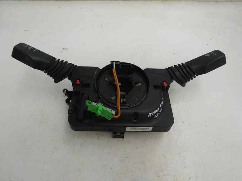 MANDO MULTIFUNCION OPEL ASTRA H BERLINA 2004 1.6 16V (105 CV)