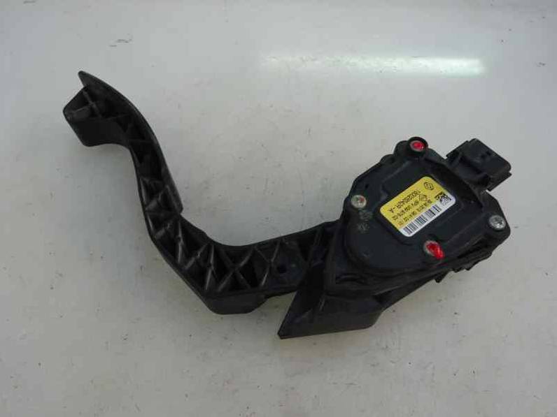 POTENCIOMETRO PEDAL DACIA DUSTER 2013 1.5 DCI D FAP (109 CV)