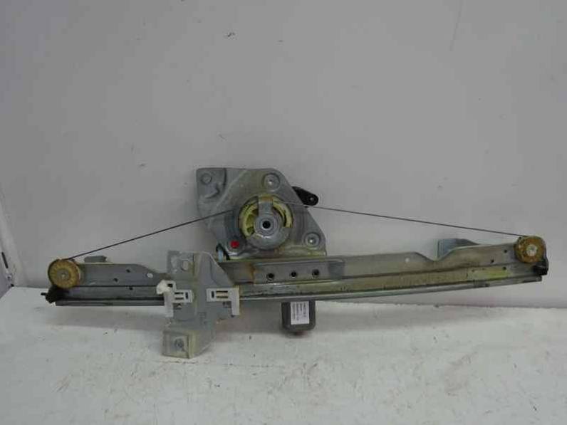 ELEVALUNAS DELANTERO IZQUIERDO DACIA DUSTER 2013 1.5 DCI D FAP (109 CV)