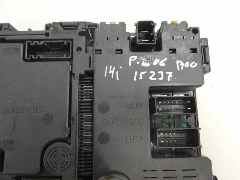 CAJA RELES FUSIBLES PEUGEOT 206 BERLINA 2000 1.4 (75 CV)