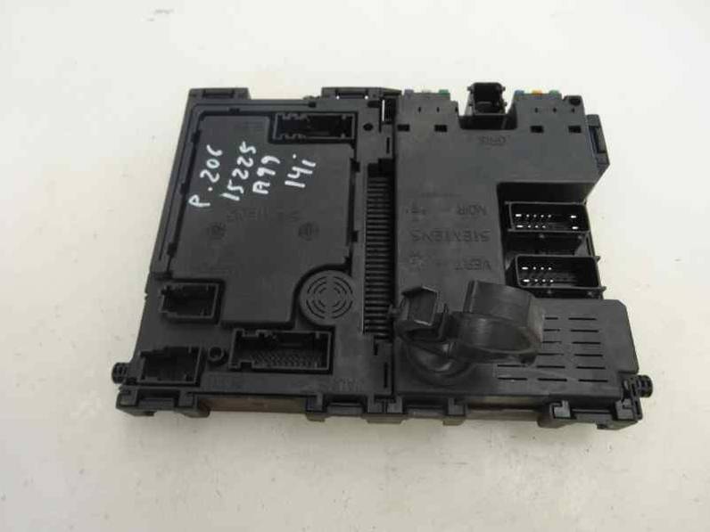 CAJA RELES FUSIBLES PEUGEOT 206 BERLINA 1999 1.4 (75 CV)