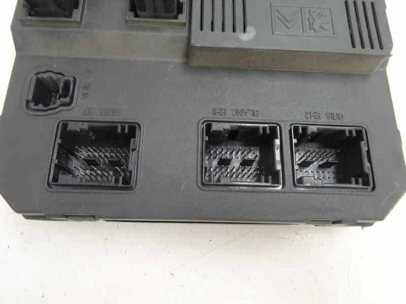 CAJA RELES FUSIBLES PEUGEOT 206 BERLINA 2003 1.4 (75 CV)