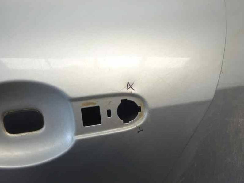 PUERTA TRASERA IZQUIERDA RENAULT CLIO III 2010 1.5 DCI D FAP (86 CV)