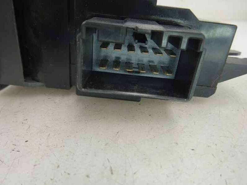 MANDO ELEVALUNAS DELANTERO IZQUIERDO VOLVO V70 FAMILIAR 2003 2.4 D (131 CV)