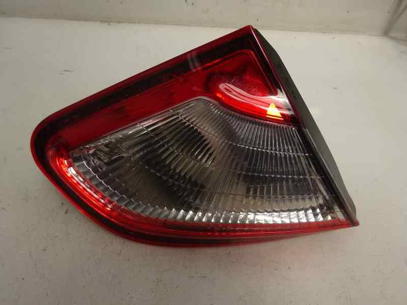 PILOTO TRASERO IZQUIERDO NISSAN QASHQAI 2010 1.5 DCI TURBODIESEL (106 CV)