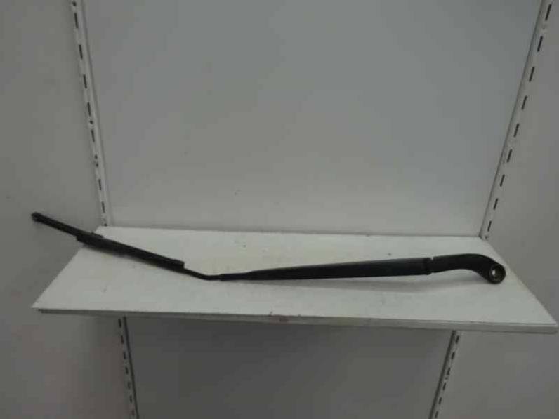 BRAZO LIMPIA DELANTERO DERECHO NISSAN QASHQAI 2010 1.5 DCI TURBODIESEL (106 CV)