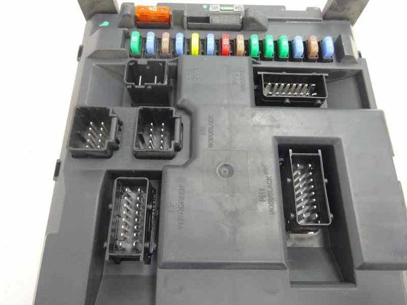 CAJA RELES FUSIBLES CITROEN C3 PICASSO 2009 1.4 16V (95 CV)