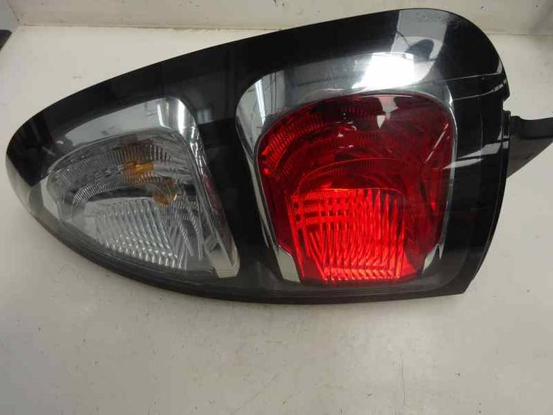 PILOTO TRASERO DERECHO CITROEN C3 PICASSO 2009 1.4 16V (95 CV)