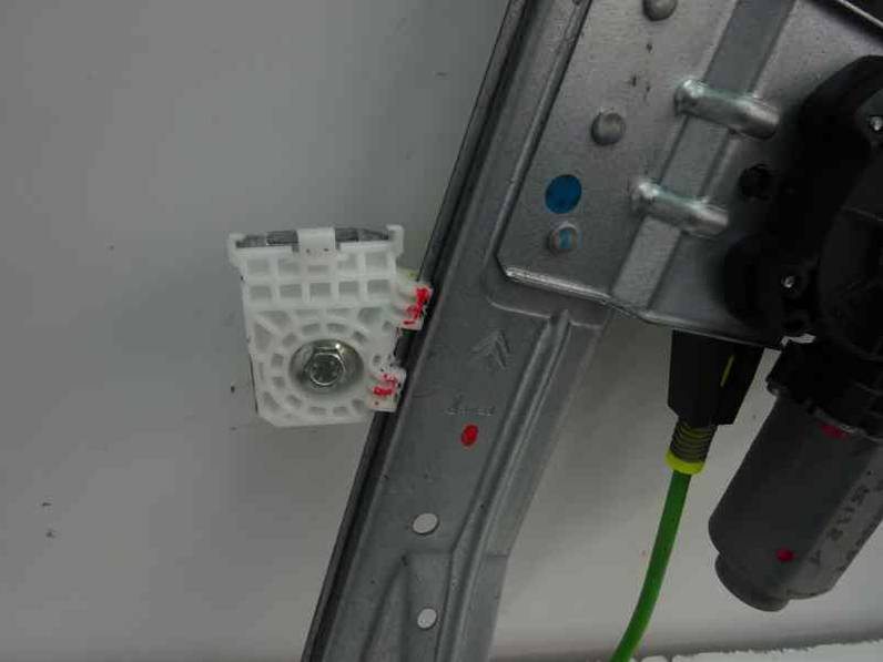 ELEVALUNAS DELANTERO DERECHO CITROEN C3 PICASSO 2009 1.4 16V (95 CV)