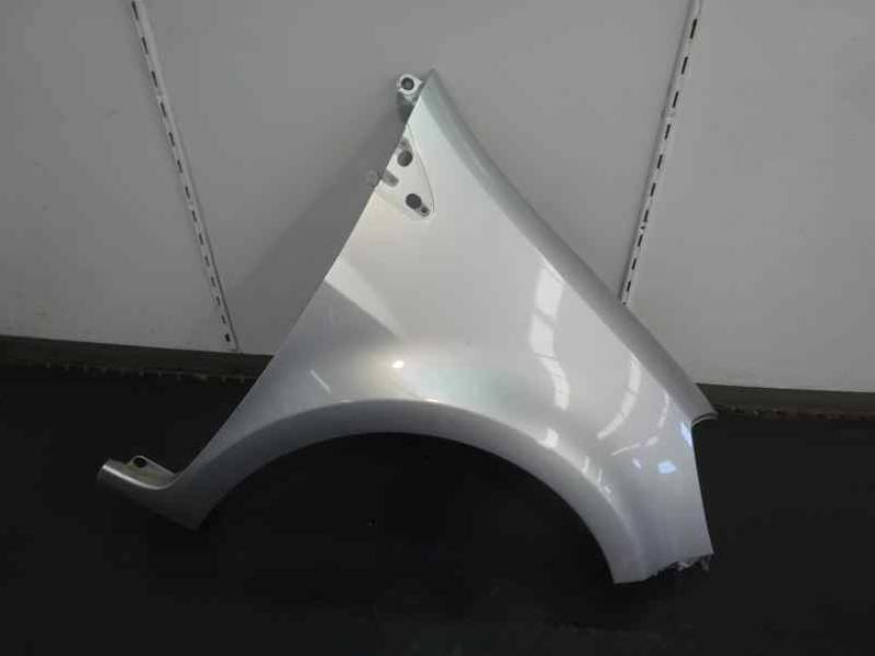 ALETA DELANTERA IZQUIERDA RENAULT CLIO III 2010 1.5 DCI D FAP (86 CV)