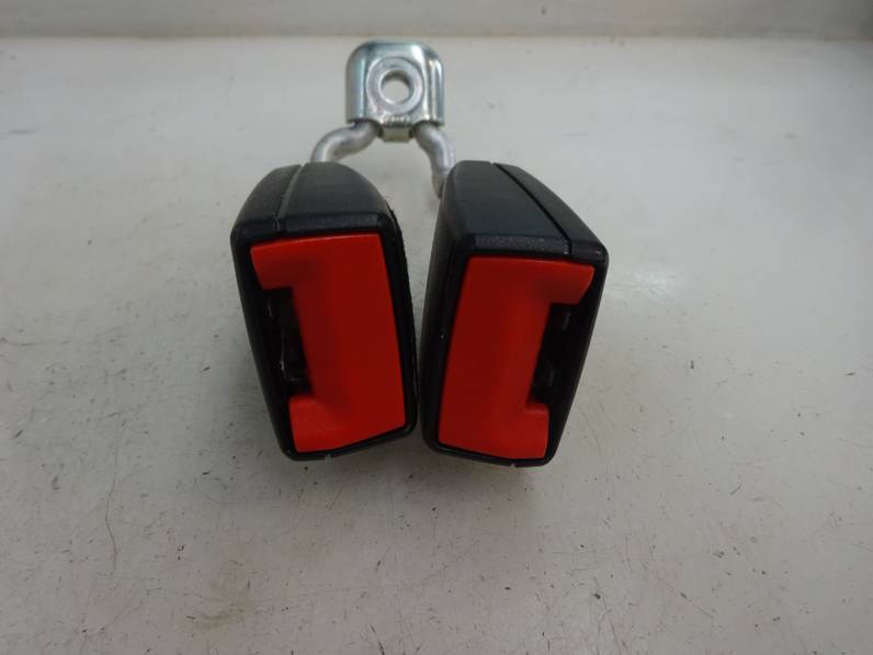 CINTURON SEGURIDAD TRASERO IZQUIERDO SEAT IBIZA SC 2010 1.6 TDI (90 CV)