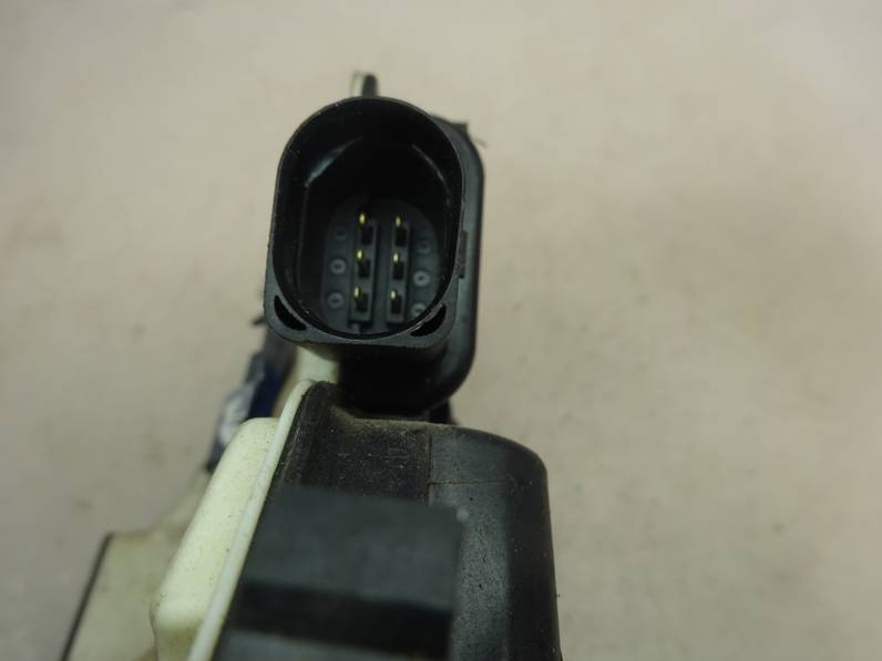 CERRADURA PUERTA DELANTERA DERECHA SEAT IBIZA SC 2010 1.6 TDI (90 CV)