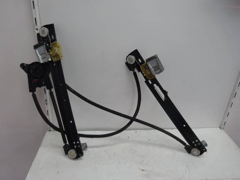 ELEVALUNAS DELANTERO IZQUIERDO SEAT IBIZA SC 2010 1.6 TDI (90 CV)