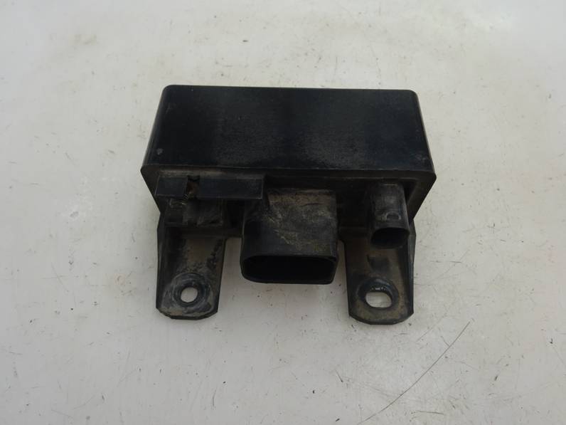 CAJA PRECALENTAMIENTO MERCEDES CLASE C FAMILIAR 2002 2.7 CDI 20V (170 CV)