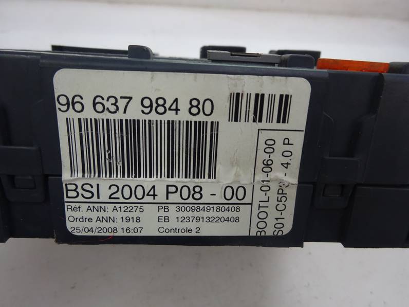 CAJA RELES FUSIBLES CITROEN C4 BERLINA 2008 1.6 16V HDI (90 CV)