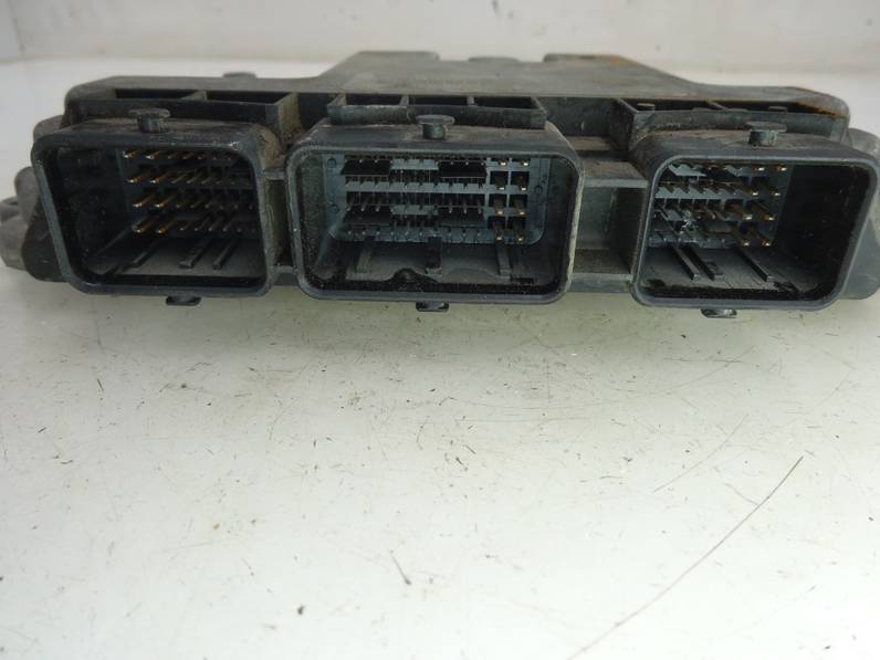 CENTRALITA MOTOR UCE RENAULT MEGANE II CLASSIC BERLINA 2004 1.9 DCI D (120 CV)