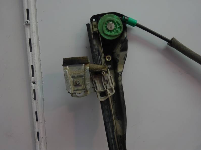 ELEVALUNAS DELANTERO DERECHO FORD FOCUS BERLINA 2002 1.8 TDCI TURBODIESEL (116 CV)