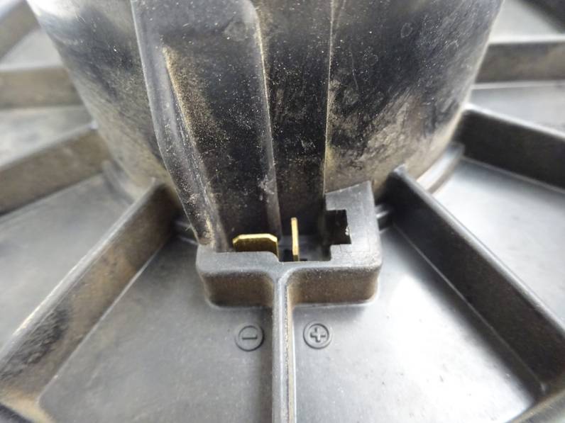 MOTOR CALEFACCION MITSUBISHI MONTERO 1997 2.8 TURBODIESEL (125 CV)