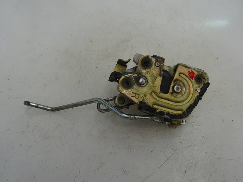 CERRADURA PUERTA DELANTERA DERECHA MITSUBISHI MONTERO 1997 2.8 TURBODIESEL (125 CV)