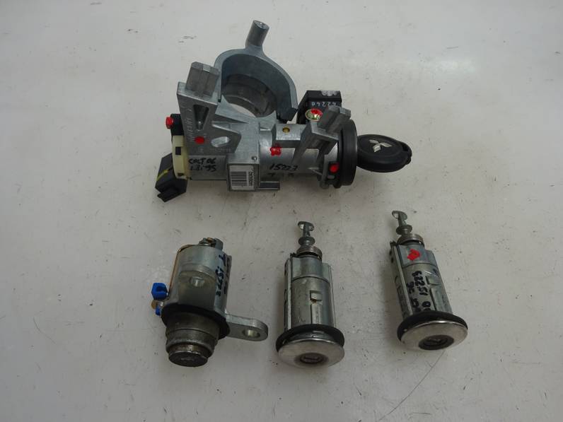 CONMUTADOR DE ARRANQUE MITSUBISHI COLT BERLINA 5 2006 1.3 (95 CV)