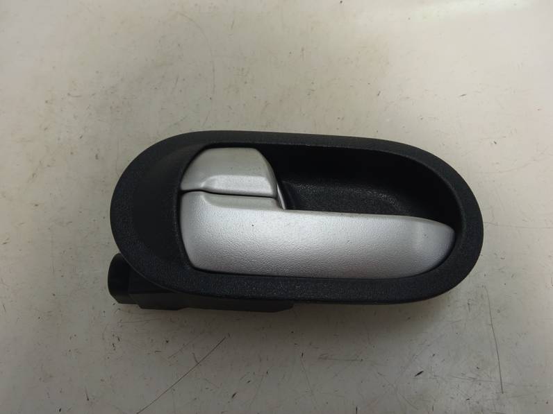 MANETA INTERIOR TRASERA IZQUIERDA MITSUBISHI COLT BERLINA 5 2006 1.3 (95 CV)