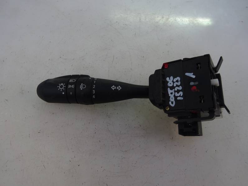 MANDO LUCES MITSUBISHI COLT BERLINA 5 2006 1.3 (95 CV)