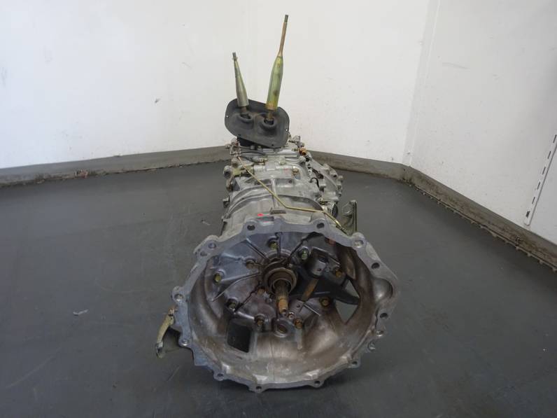 CAJA CAMBIOS MITSUBISHI MONTERO 1997 2.8 TURBODIESEL (125 CV)