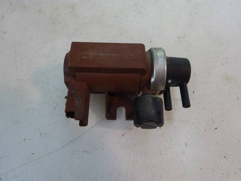 VALVULA AIRE ADICIONAL FORD FIESTA 2006 1.6 TDCI (90 CV)