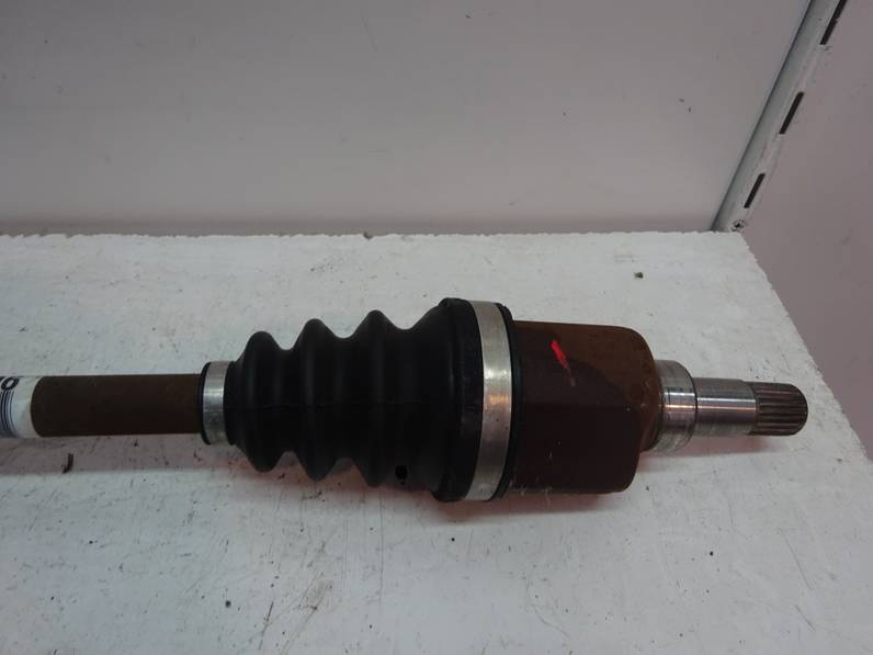 TRANSMISION DELANTERA IZQUIERDA PEUGEOT 207 2006 1.4 HDI (68 CV)