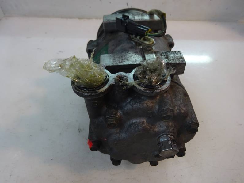 COMPRESOR AIRE ACONDICIONADO FORD FIESTA 2006 1.6 TDCI (90 CV)