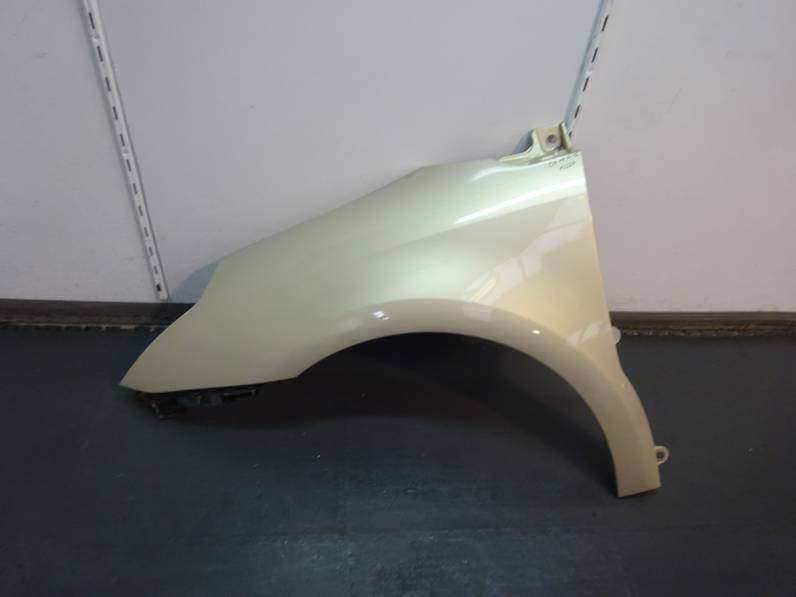 ALETA DELANTERA IZQUIERDA CITROEN C4 BERLINA 2008 1.6 16V HDI (90 CV)