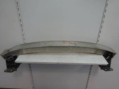 REFUERZO PARAGOLPES DELANTERO AUDI A3 2003 2.0 TDI (140 CV)