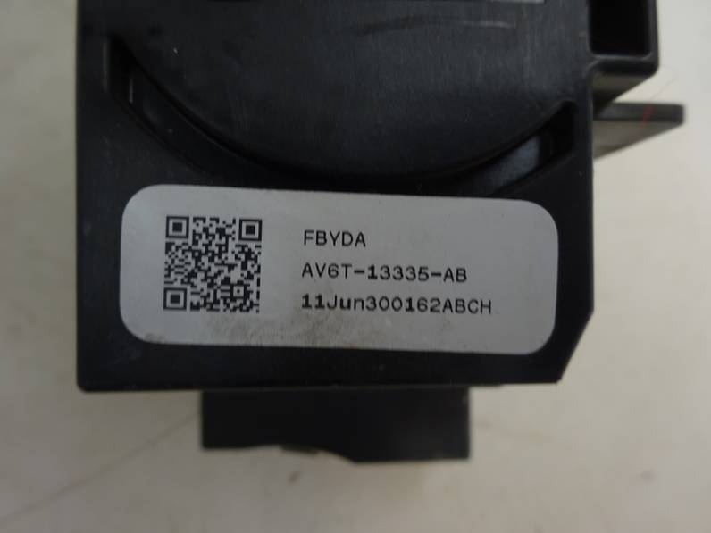 MANDO INTERMITENTES FORD FOCUS LIM 2010 1.6 TDCI (95 CV)