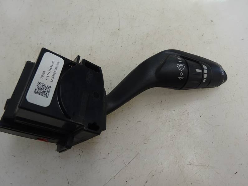 MANDO LIMPIA FORD FOCUS LIM 2010 1.6 TDCI (95 CV)