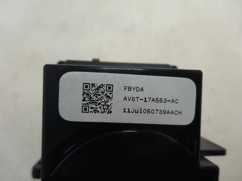 MANDO LIMPIA FORD FOCUS LIM 2010 1.6 TDCI (95 CV)