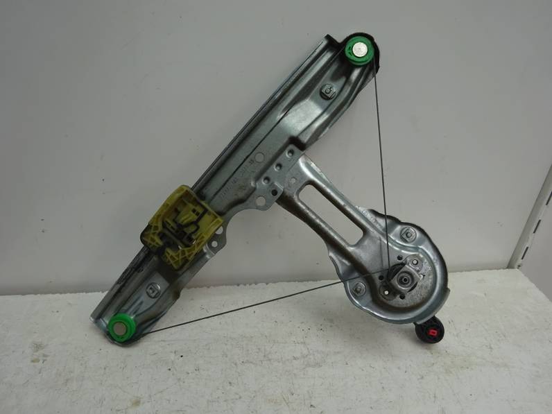 ELEVALUNAS TRASERO IZQUIERDO FORD FOCUS LIM 2010 1.6 TDCI (95 CV)