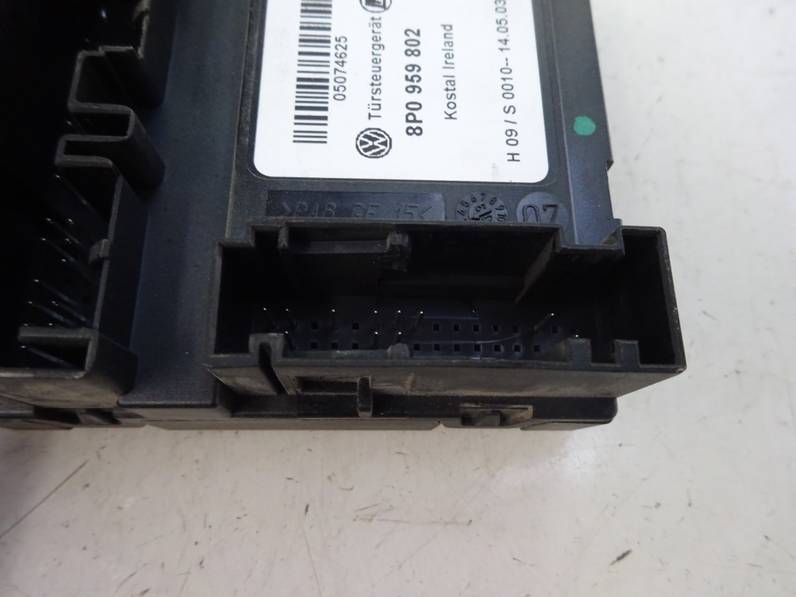 MOTOR ELEVALUNAS DELANTERO DERECHO AUDI A3 2003 2.0 TDI (140 CV)